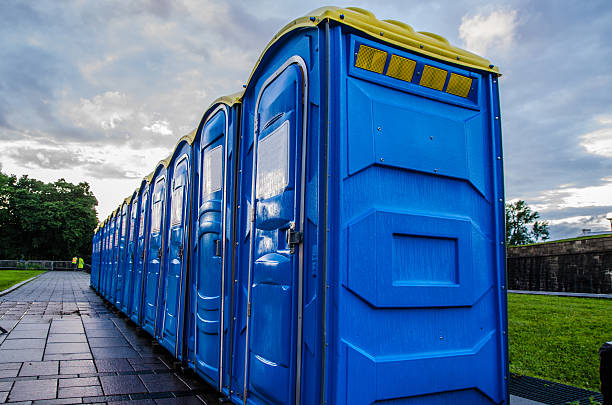 Porta potty delivery and setup in Mchenry, IL